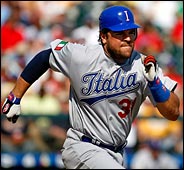 Mike Piazza on living in Italy, PitchCom –