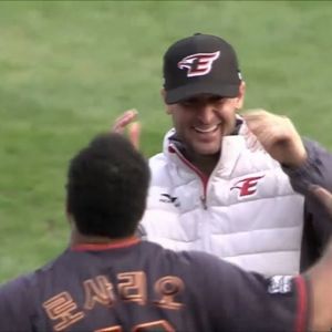 Alessandro-Alex-Maestri-Hanwha-Eagles-Kbo-Baseball (16)