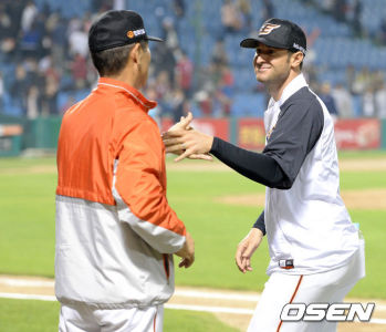 Alessandro Maestri Eagles Korean Baseball (20)