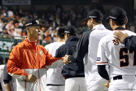 Alessandro Maestri Eagles Korean Baseball (9)