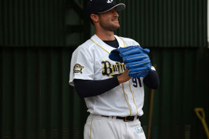 Alex Maestri Pitcher Japan Buffaloes 2014 (267)