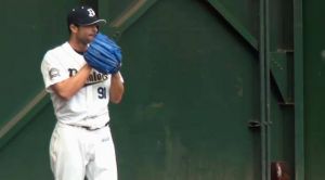 Alex Maestri Pitcher Japan Buffaloes 2014 (289)