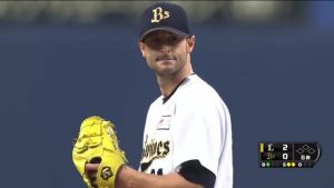 Alex Maestri Pitcher Japan Buffaloes 2014 (72)