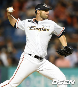 Maestri Hanwha Eagles Nc Dinos May 2016 (4)